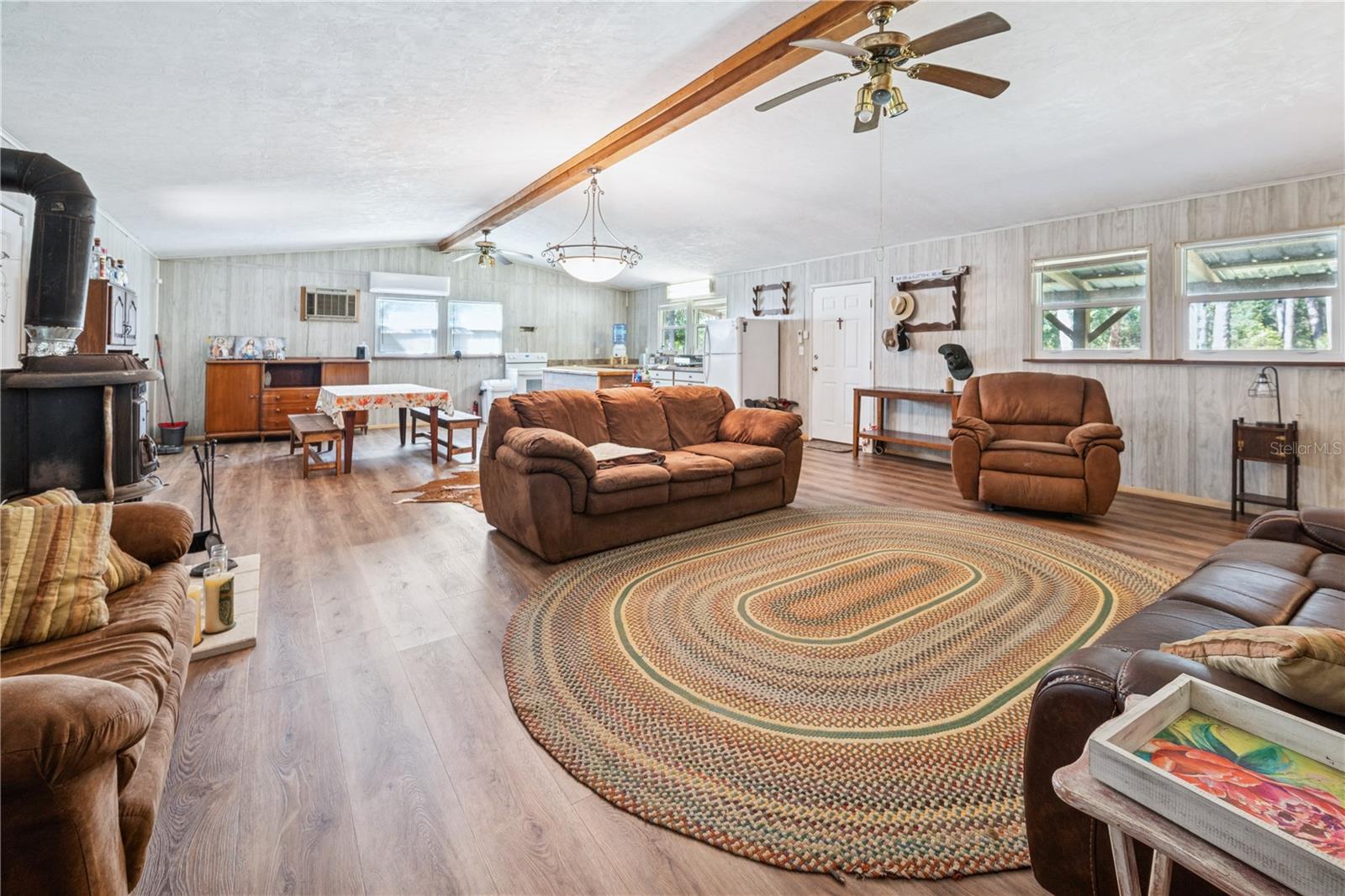 Image 26 of 41 For 6550 100th Court