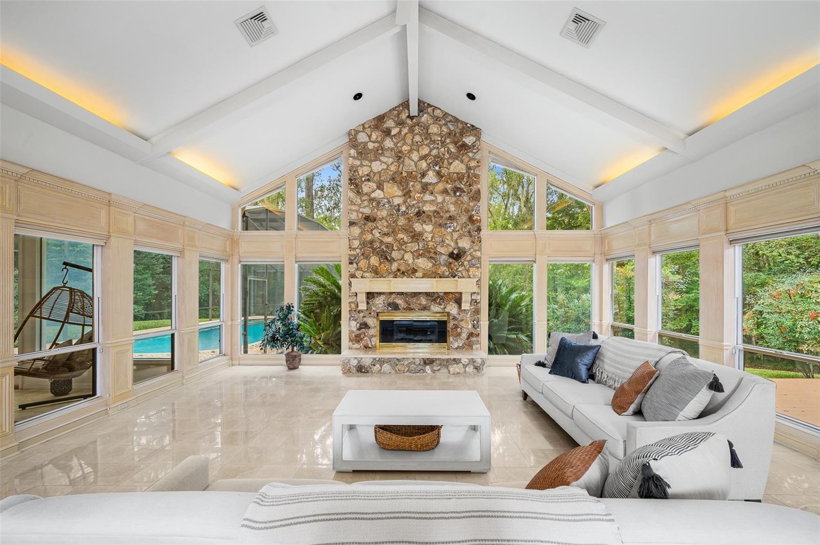 Image 10 of 60 For 2425 26th Place