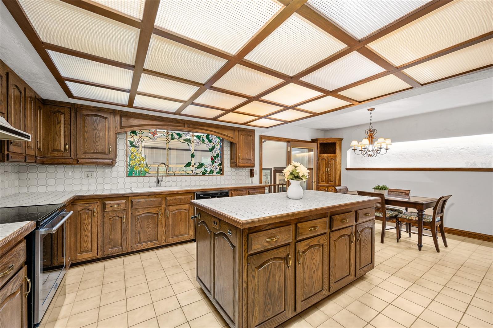 Image 21 of 60 For 2425 26th Place