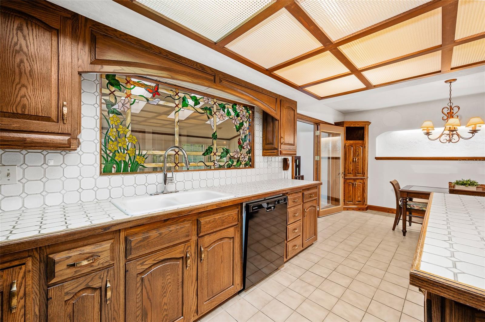 Image 22 of 60 For 2425 26th Place