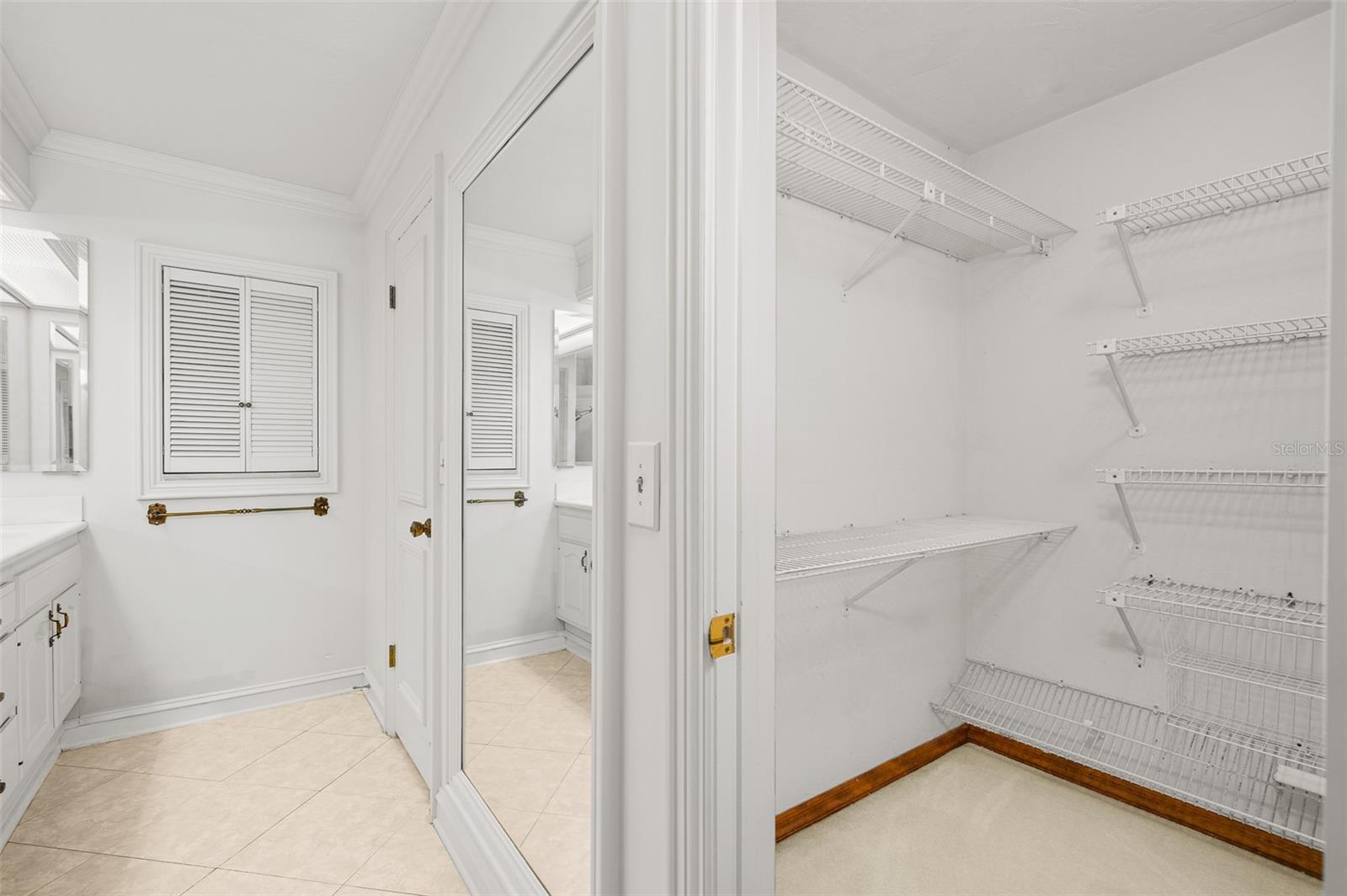 Image 31 of 60 For 2425 26th Place