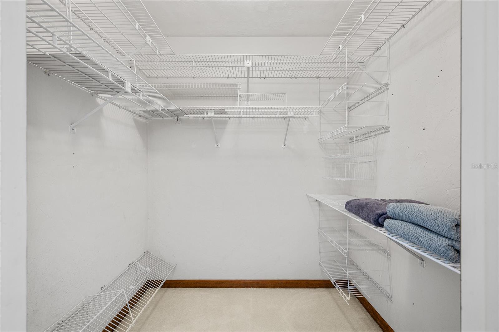 Image 32 of 60 For 2425 26th Place