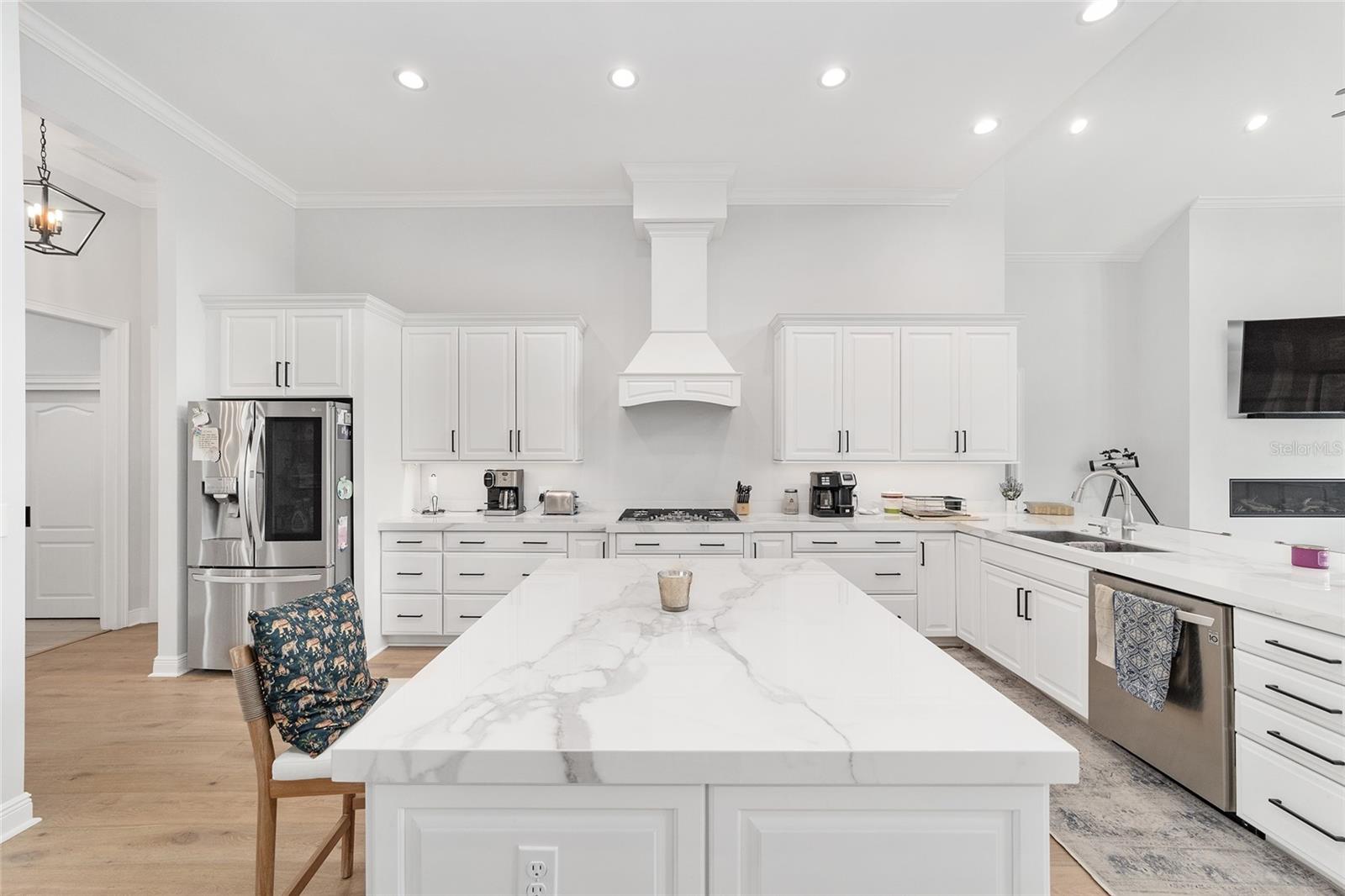 Image 19 of 43 For 10630 153rd Terrace