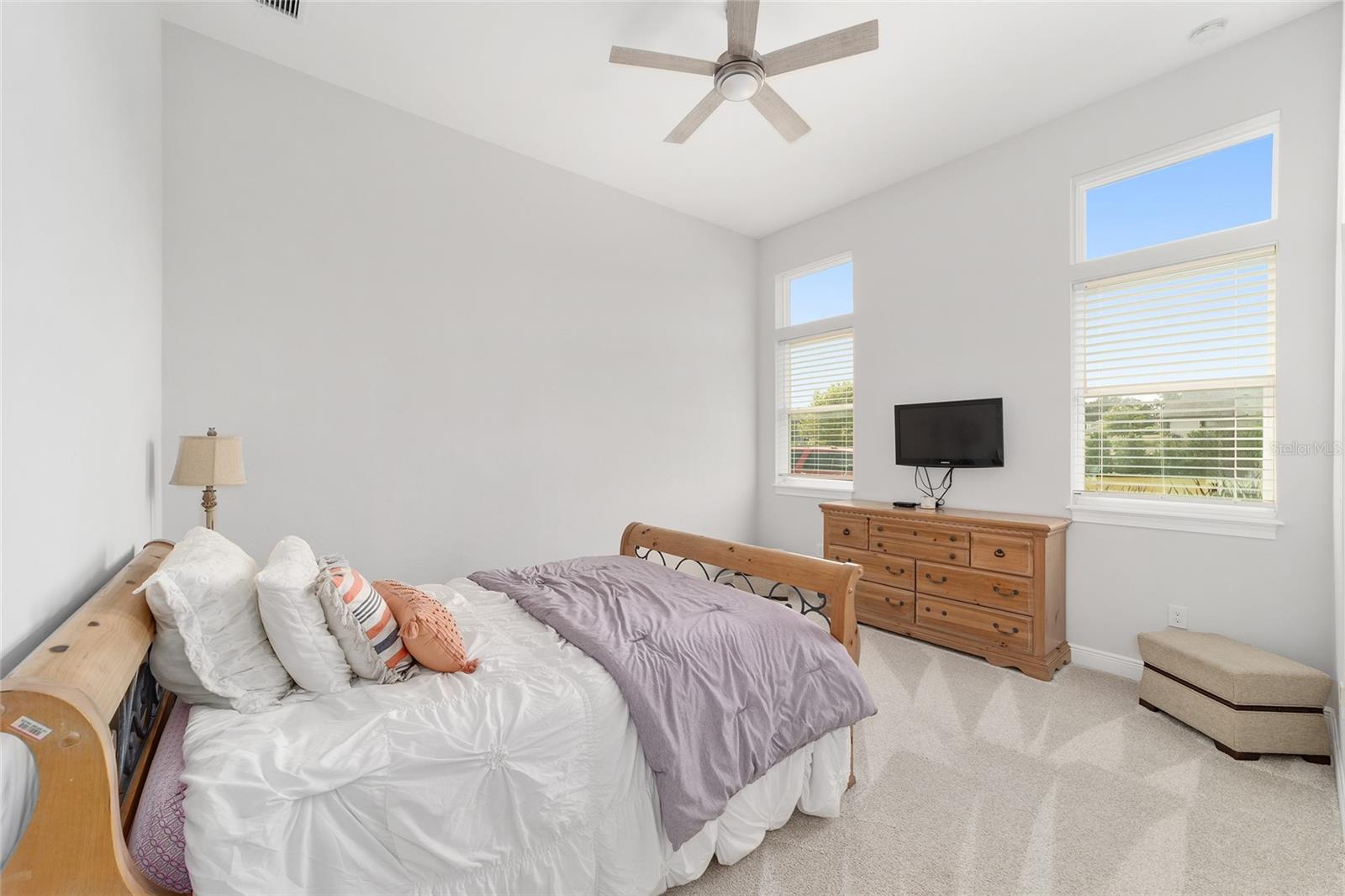 Image 28 of 43 For 10630 153rd Terrace