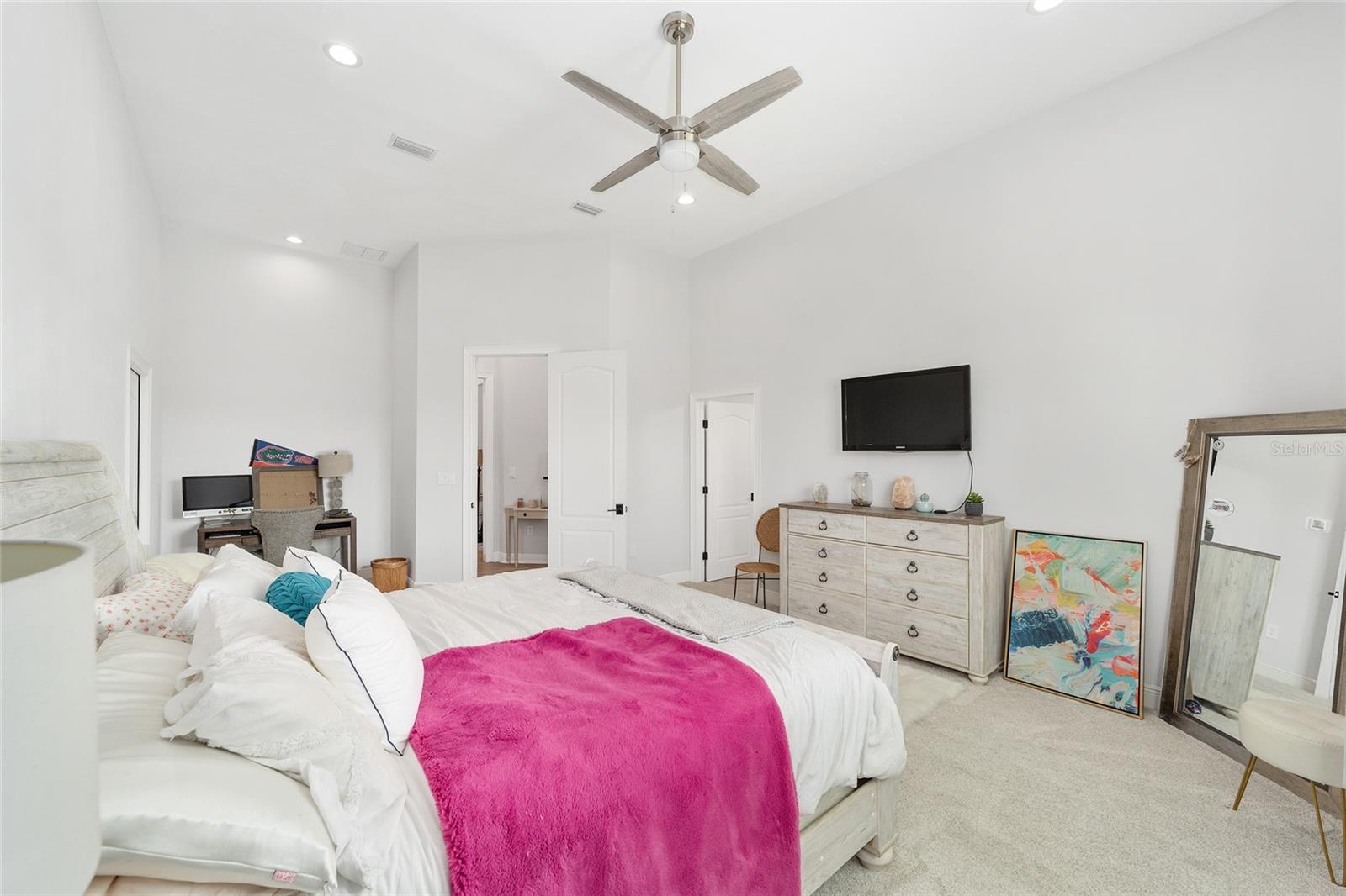 Image 32 of 43 For 10630 153rd Terrace