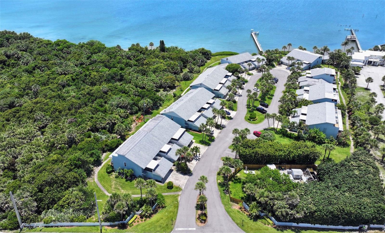 Image 26 of 29 For 21 Cove Road 21e