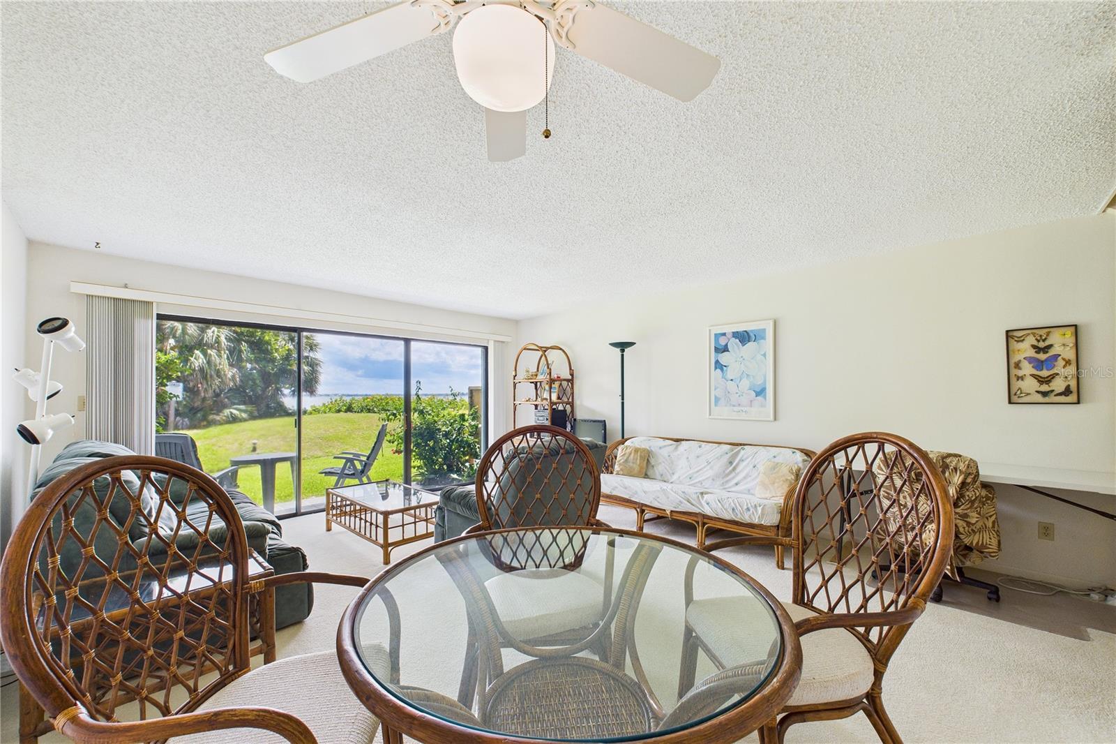 Image 4 of 29 For 21 Cove Road 21e