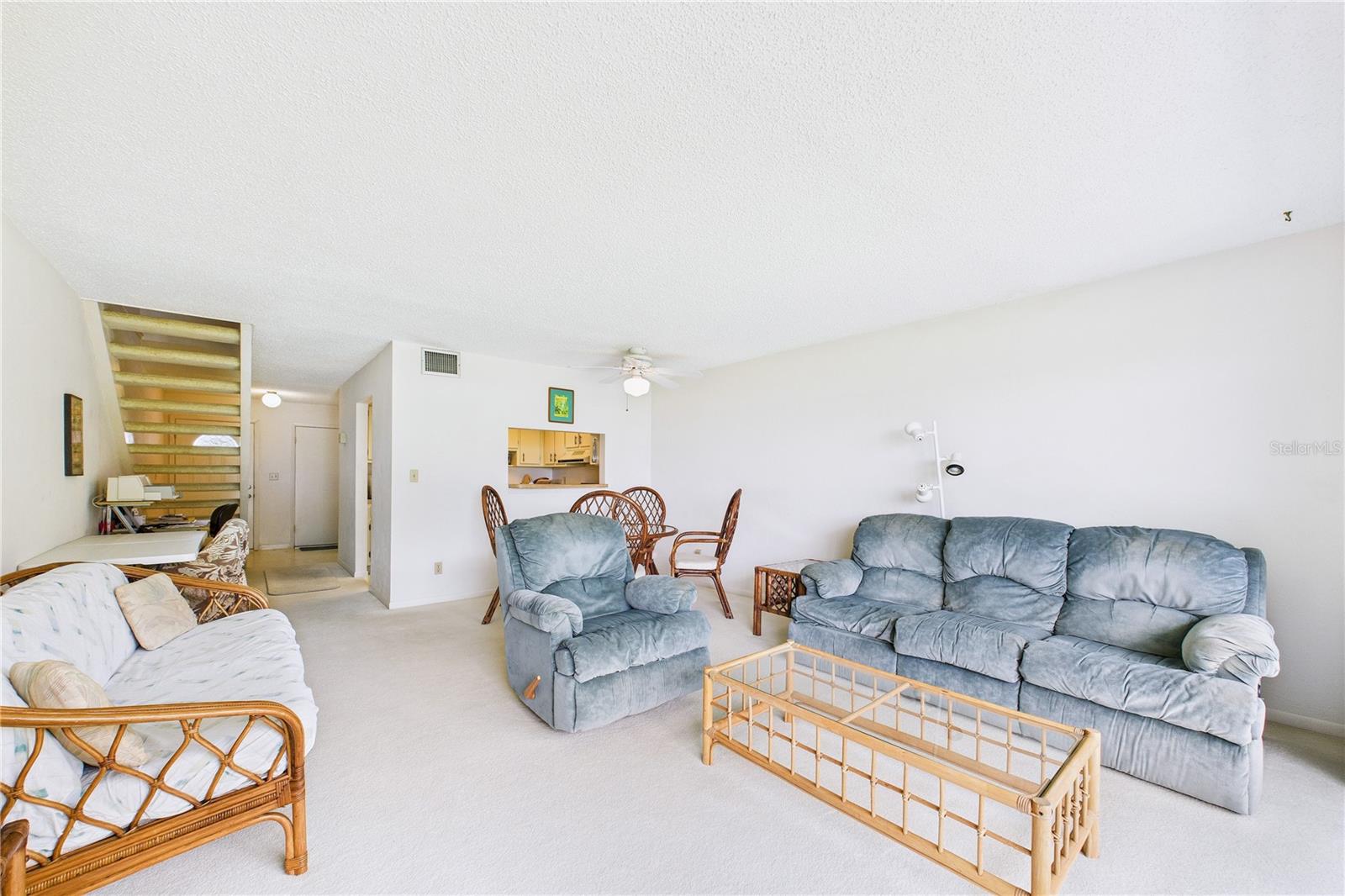 Image 7 of 29 For 21 Cove Road 21e