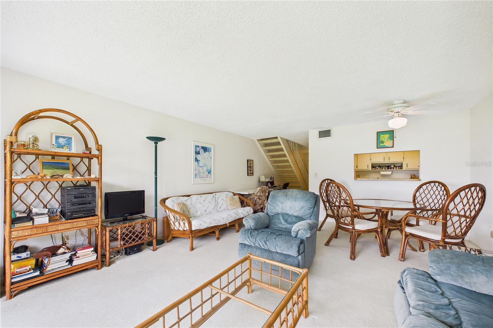 Image 8 of 29 For 21 Cove Road 21e