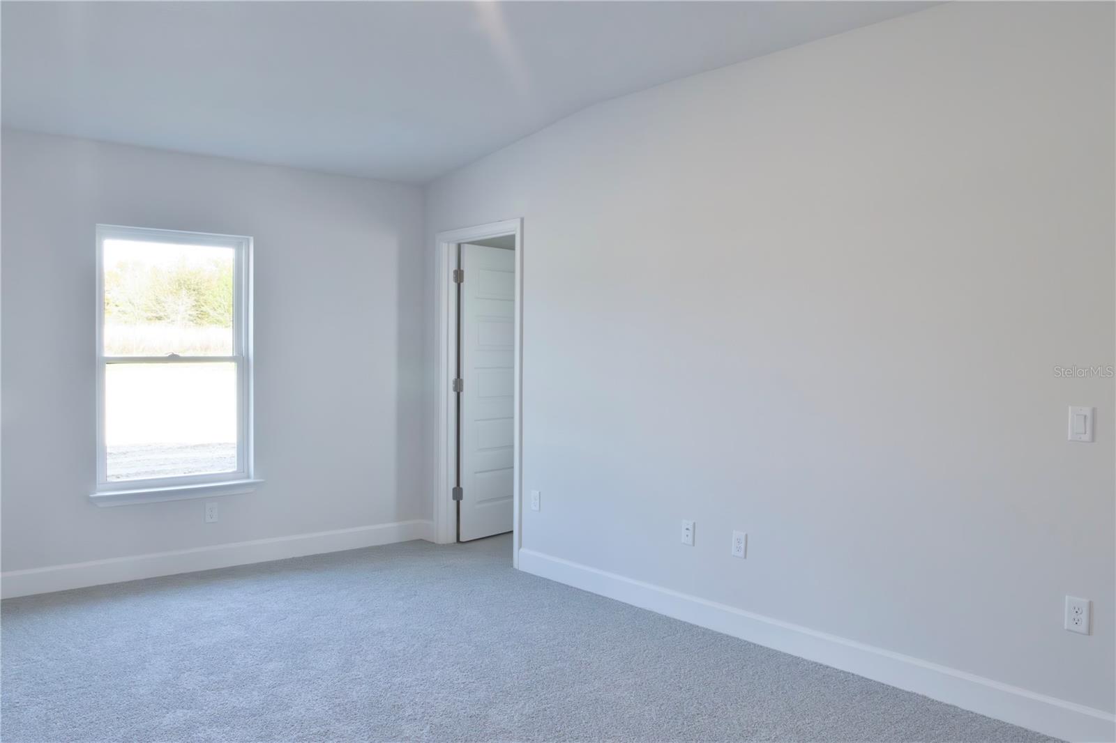 Image 16 of 33 For 1945 Roberts Trail