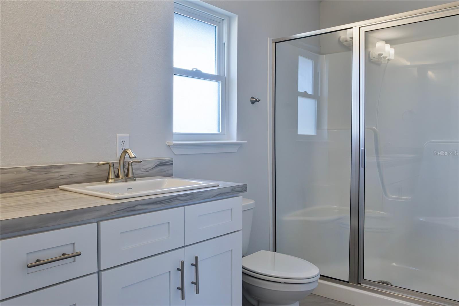 Image 20 of 33 For 1945 Roberts Trail