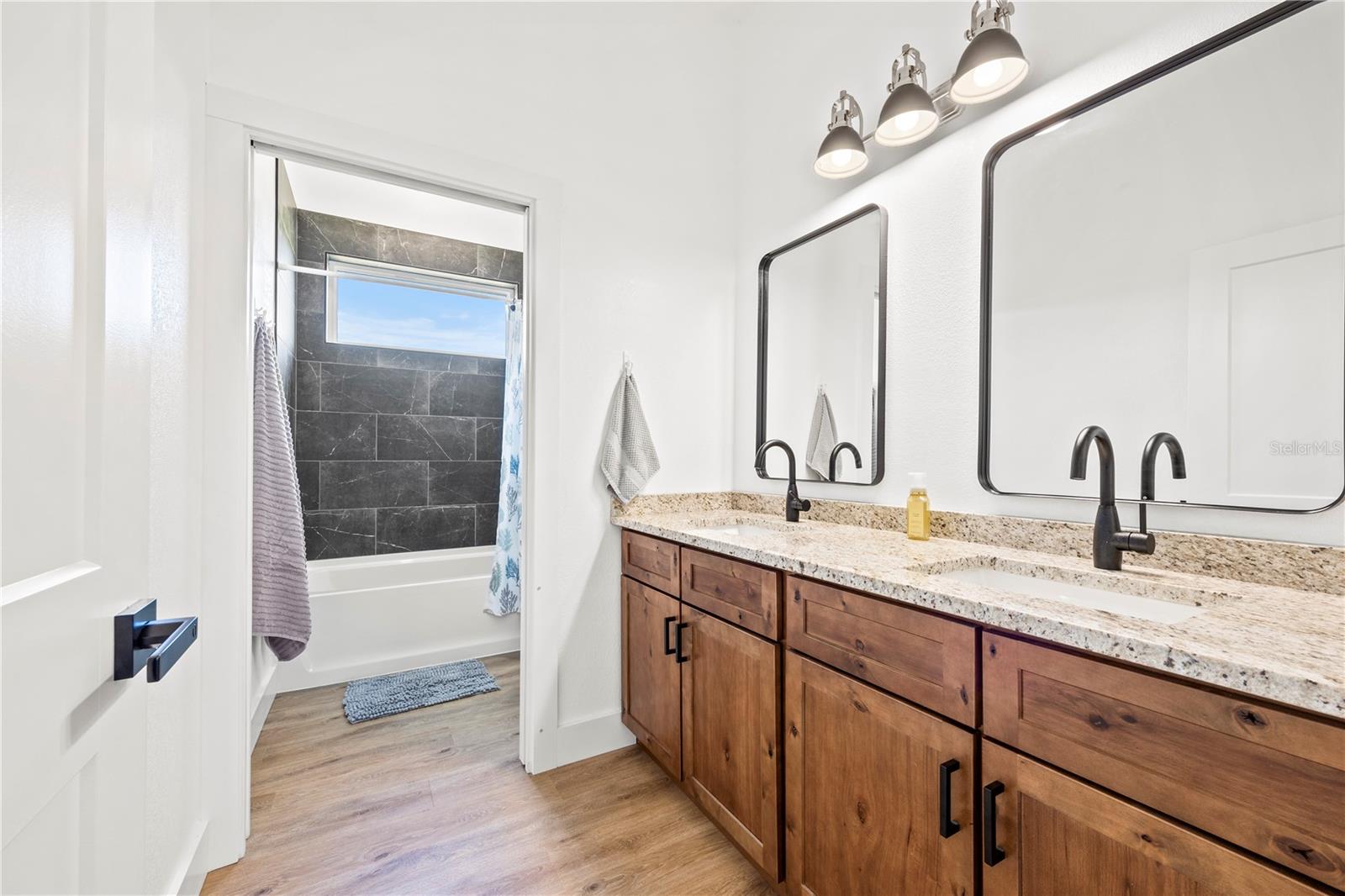 Image 21 of 33 For 15034 County Road 349