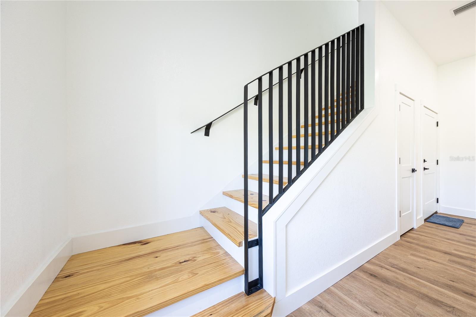 Image 24 of 33 For 15034 County Road 349