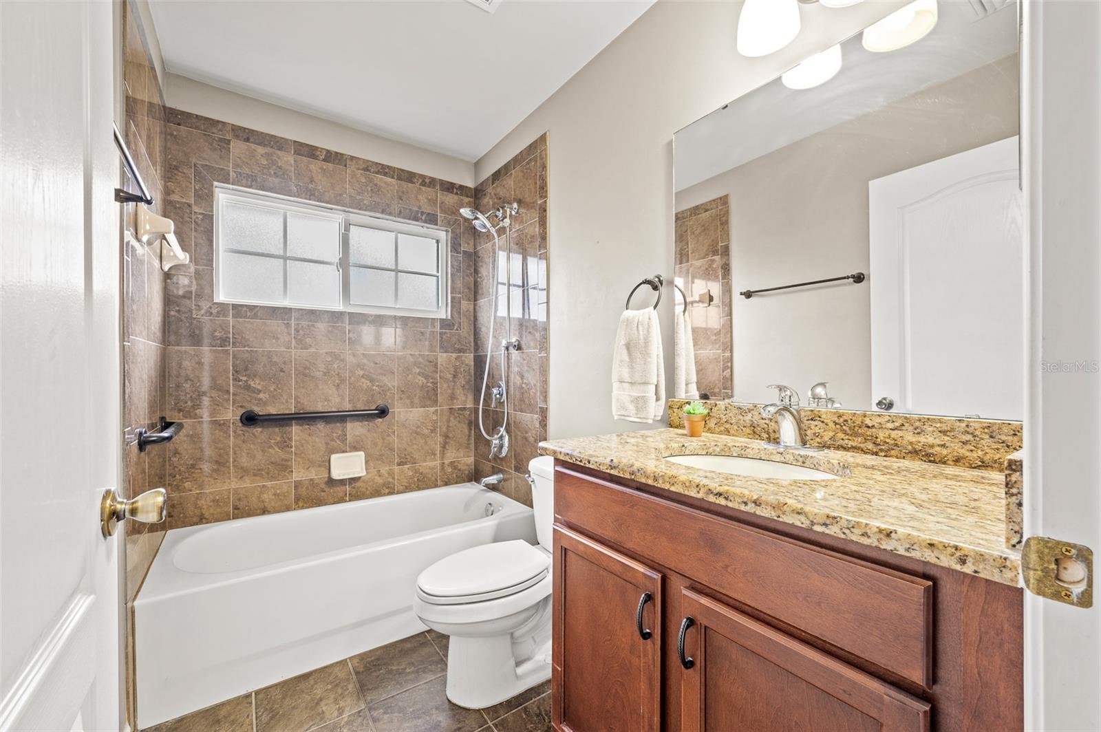 Image 14 of 22 For 14652 27th Avenue