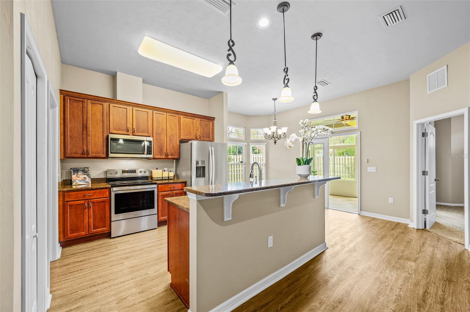 Image 6 of 22 For 14652 27th Avenue