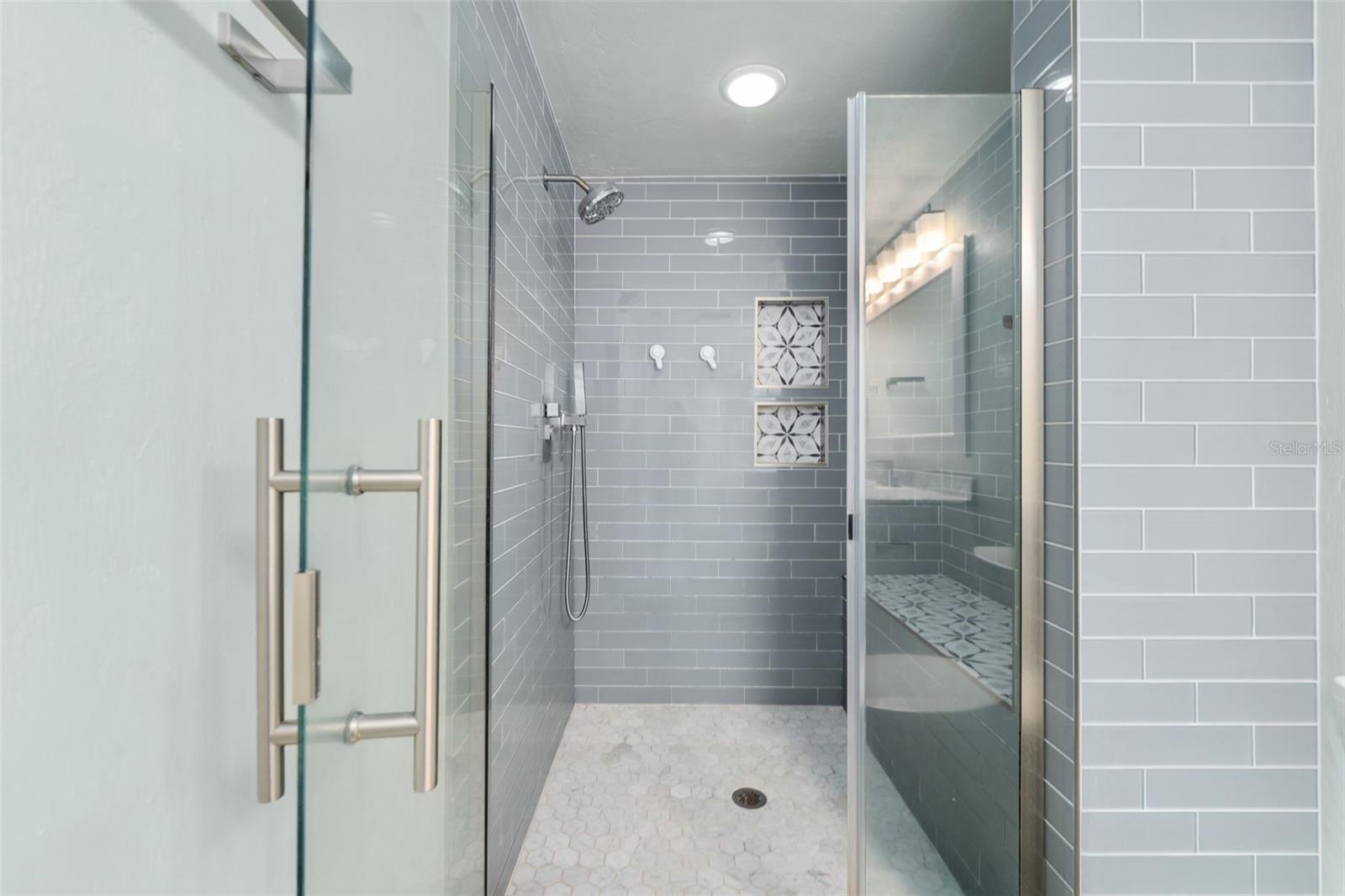 Image 29 of 31 For 346 Nw 50 Boulevard 346