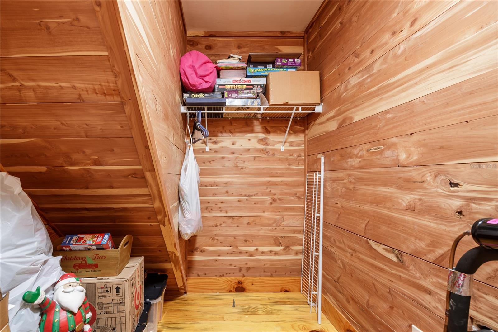 Image 37 of 73 For 239 Riley Lake Drive