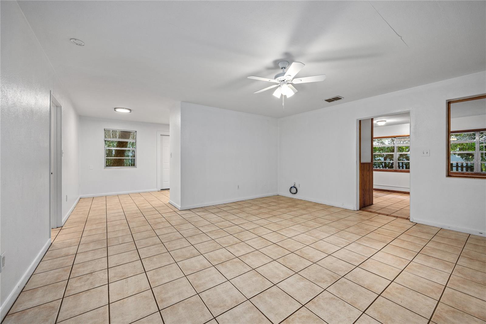 Image 4 of 44 For 4156 10th Street