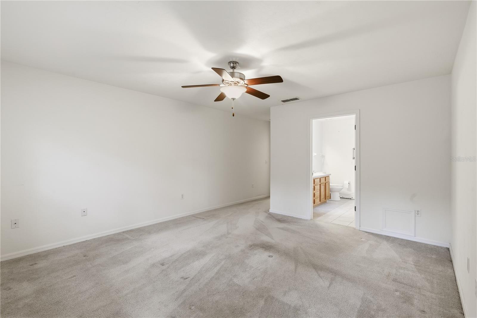 Image 15 of 29 For 12171 158th Street