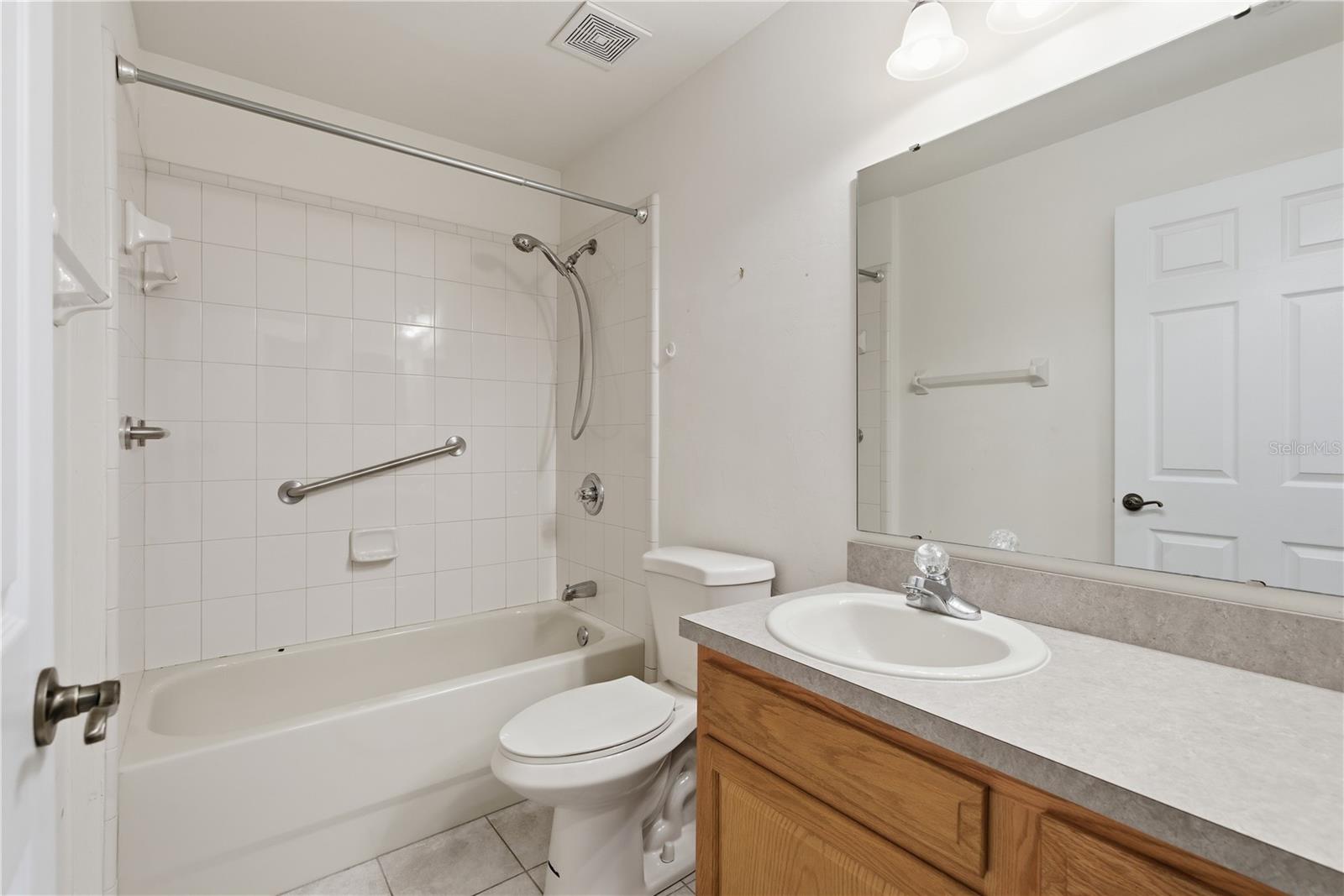 Image 20 of 29 For 12171 158th Street