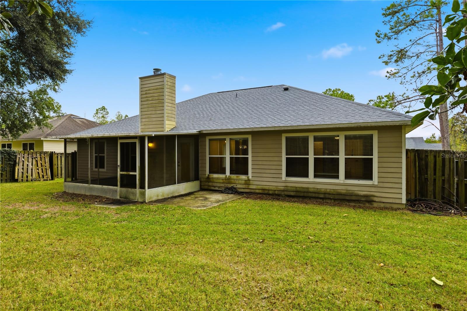 Image 25 of 29 For 12171 158th Street