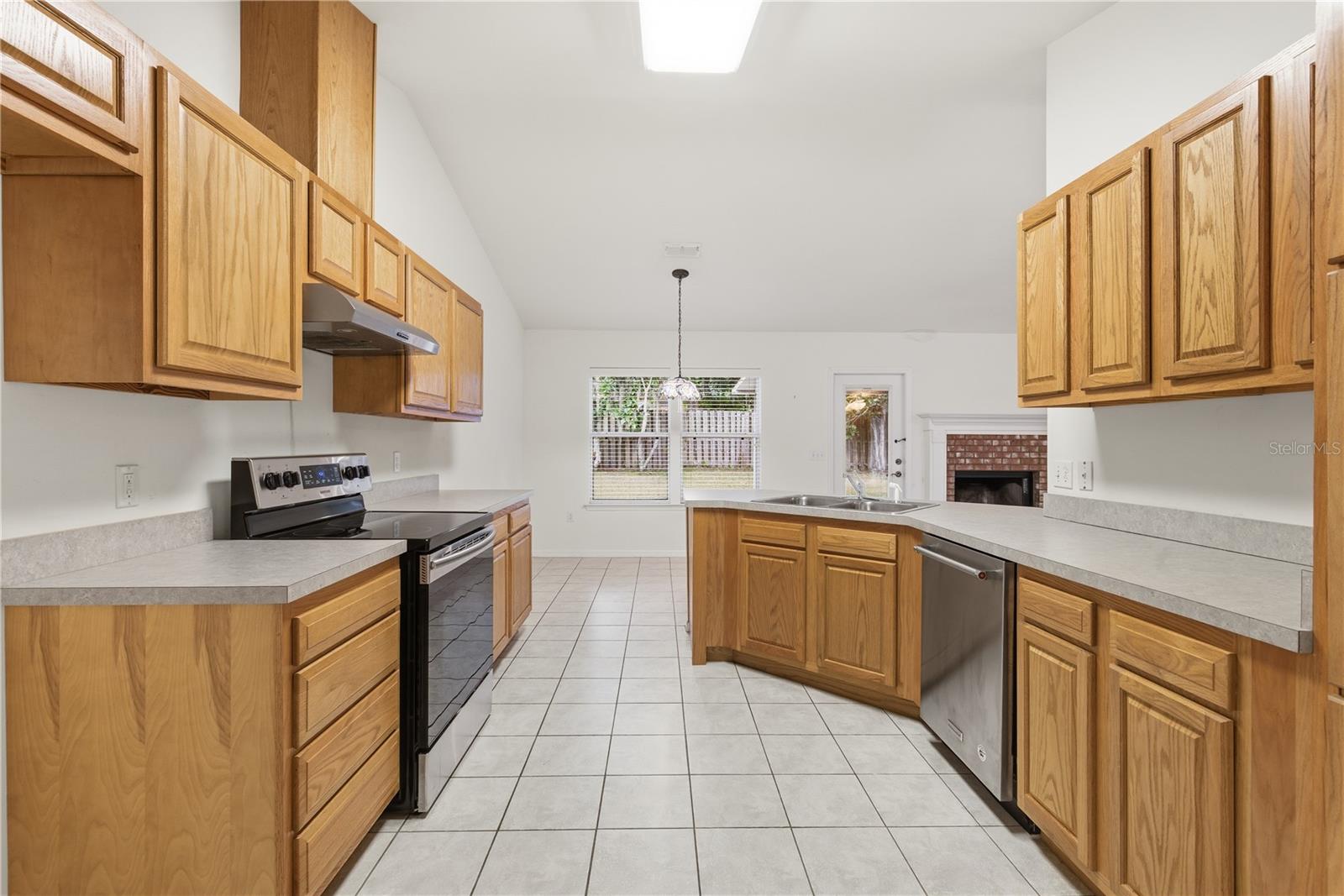 Image 9 of 29 For 12171 158th Street