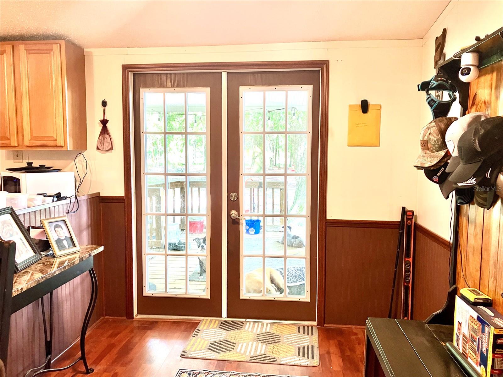 Image 5 of 25 For 19582 212th Street