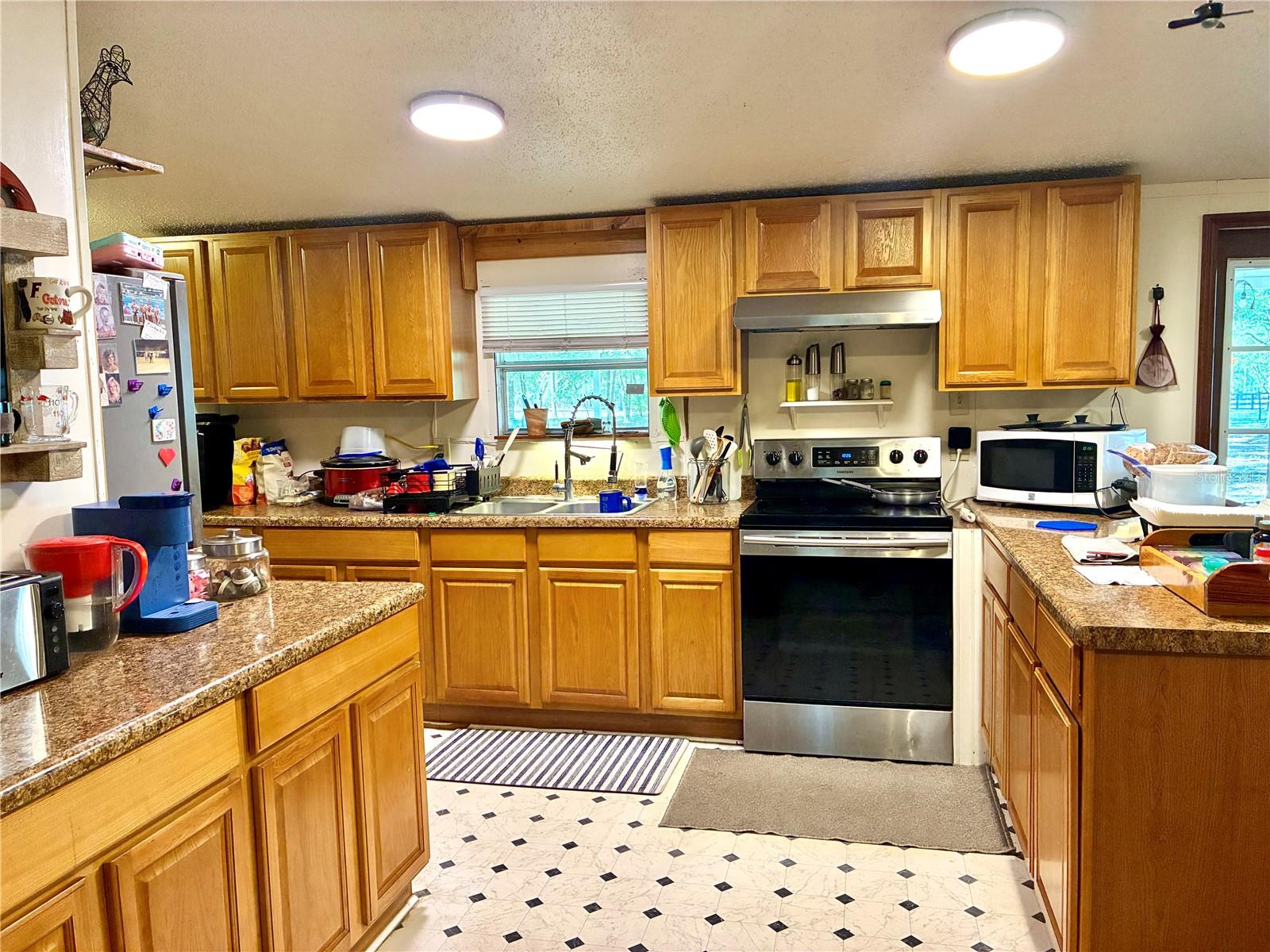 Image 9 of 25 For 19582 212th Street