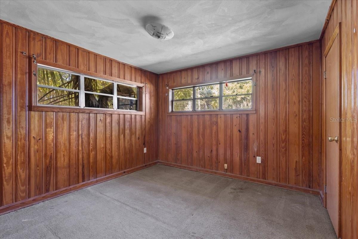 Image 14 of 31 For 68 12th Avenue