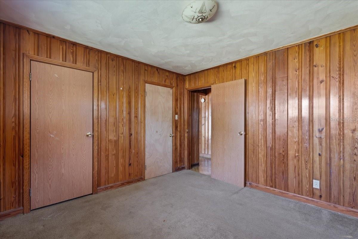 Image 15 of 31 For 68 12th Avenue