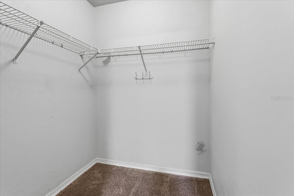 Image 22 of 37 For 4237 64th Street