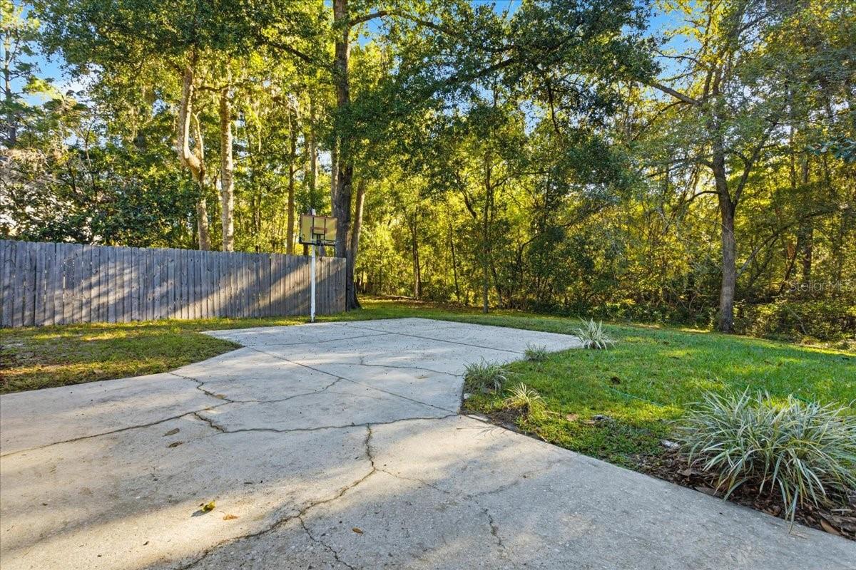 Image 38 of 42 For 4237 64th Street