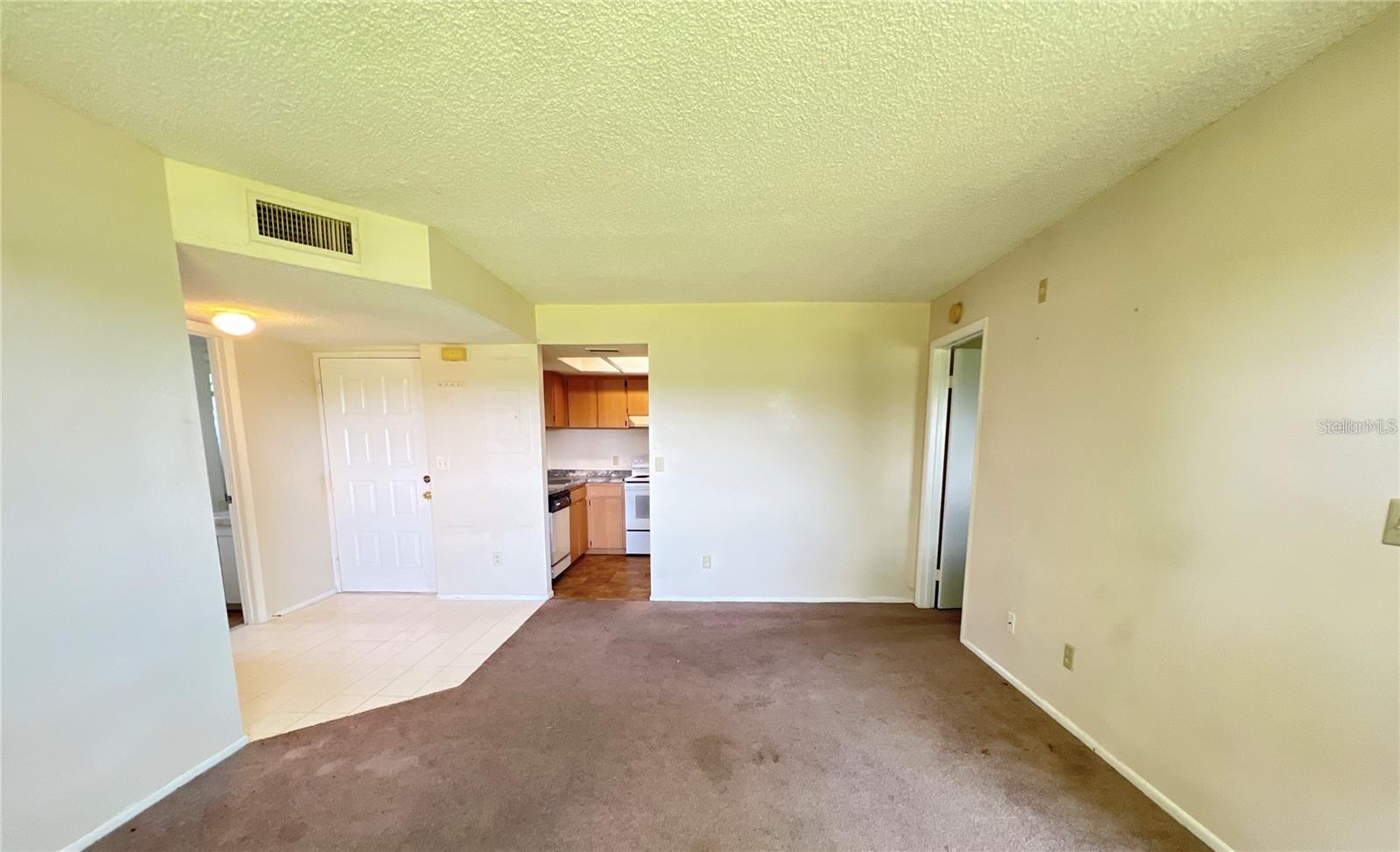 Image 5 of 16 For 458 Fairways Circle C201