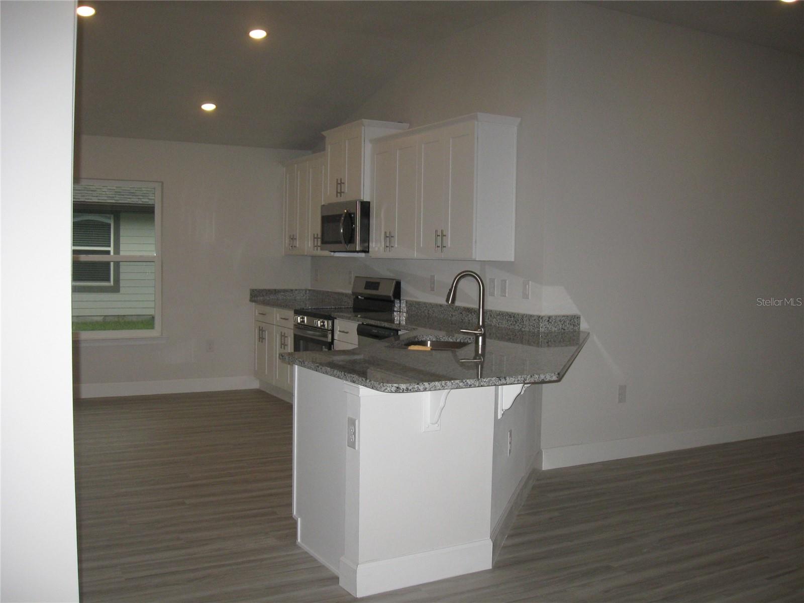 Image 12 of 32 For 798 Rosemary Drive