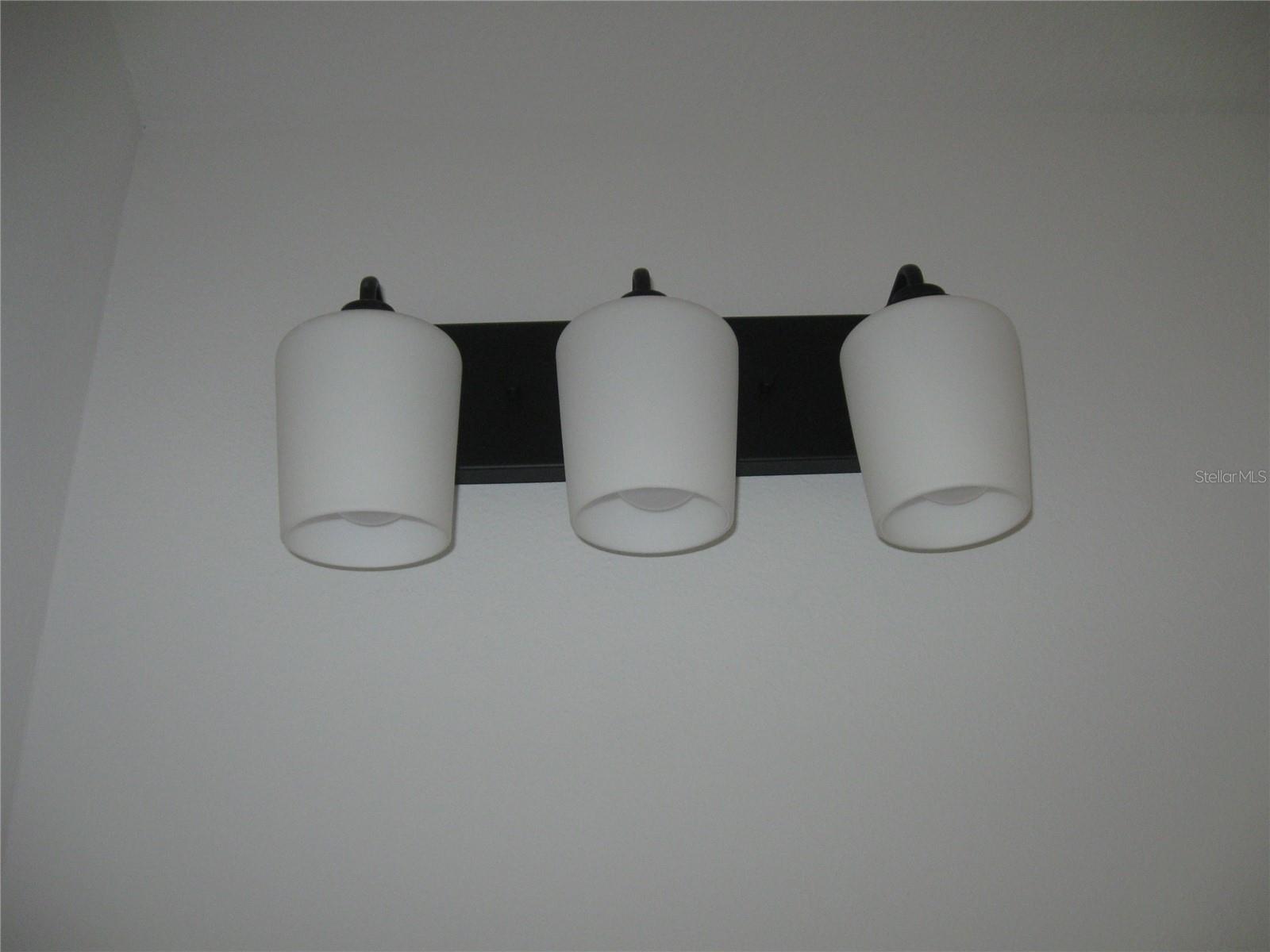 Image 19 of 32 For 798 Rosemary Drive