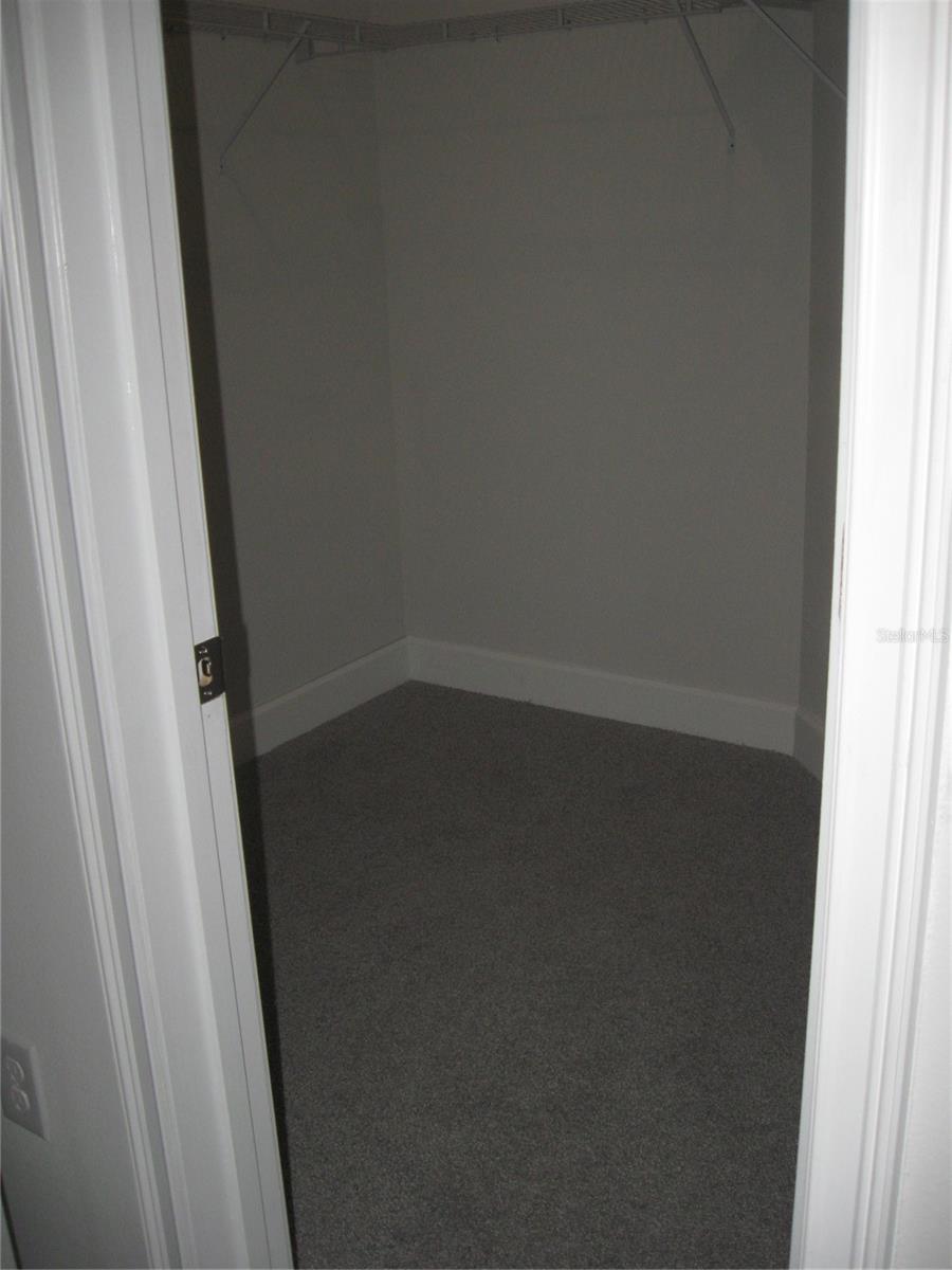 Image 6 of 32 For 798 Rosemary Drive