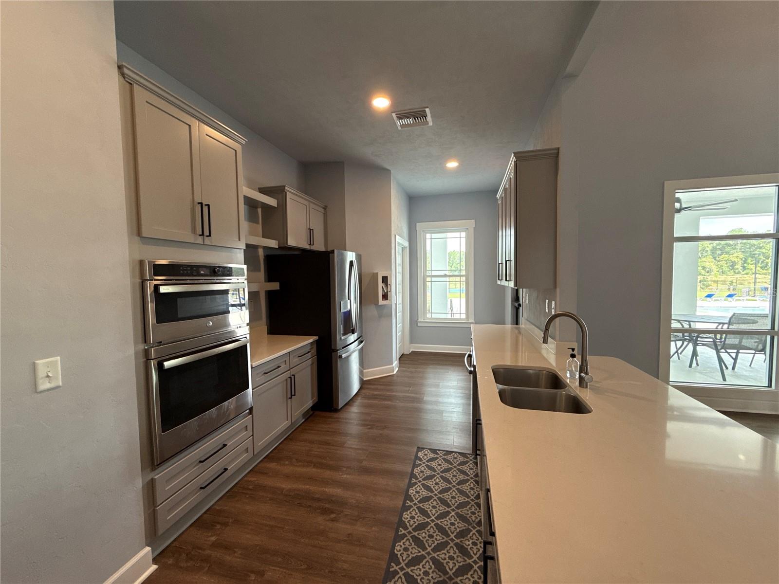 Image 4 of 45 For 9654 67th Lane