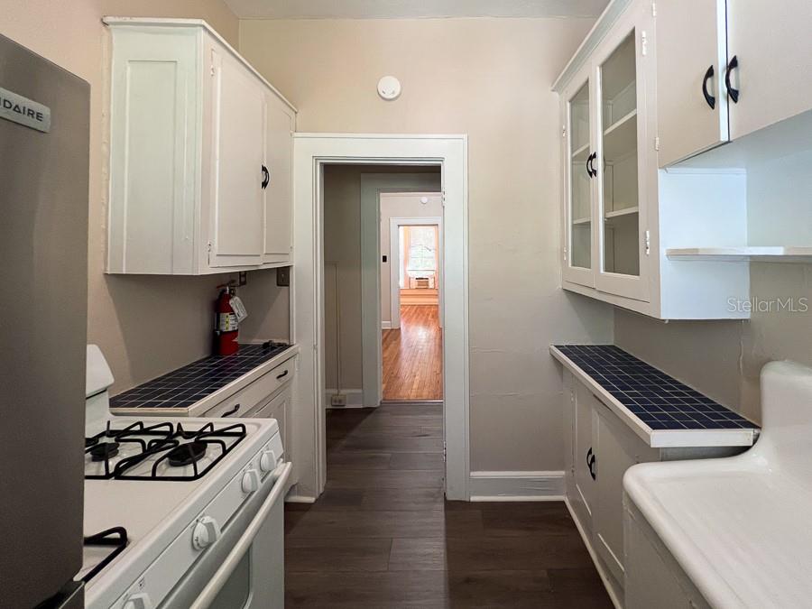 Image 12 of 20 For 318 2nd Avenue 5