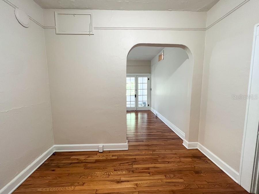 Image 2 of 20 For 318 2nd Avenue 5