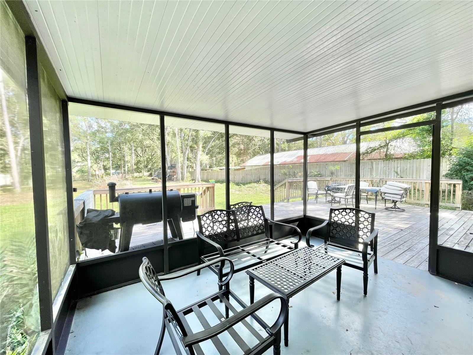 Image 36 of 45 For 405 123rd Street