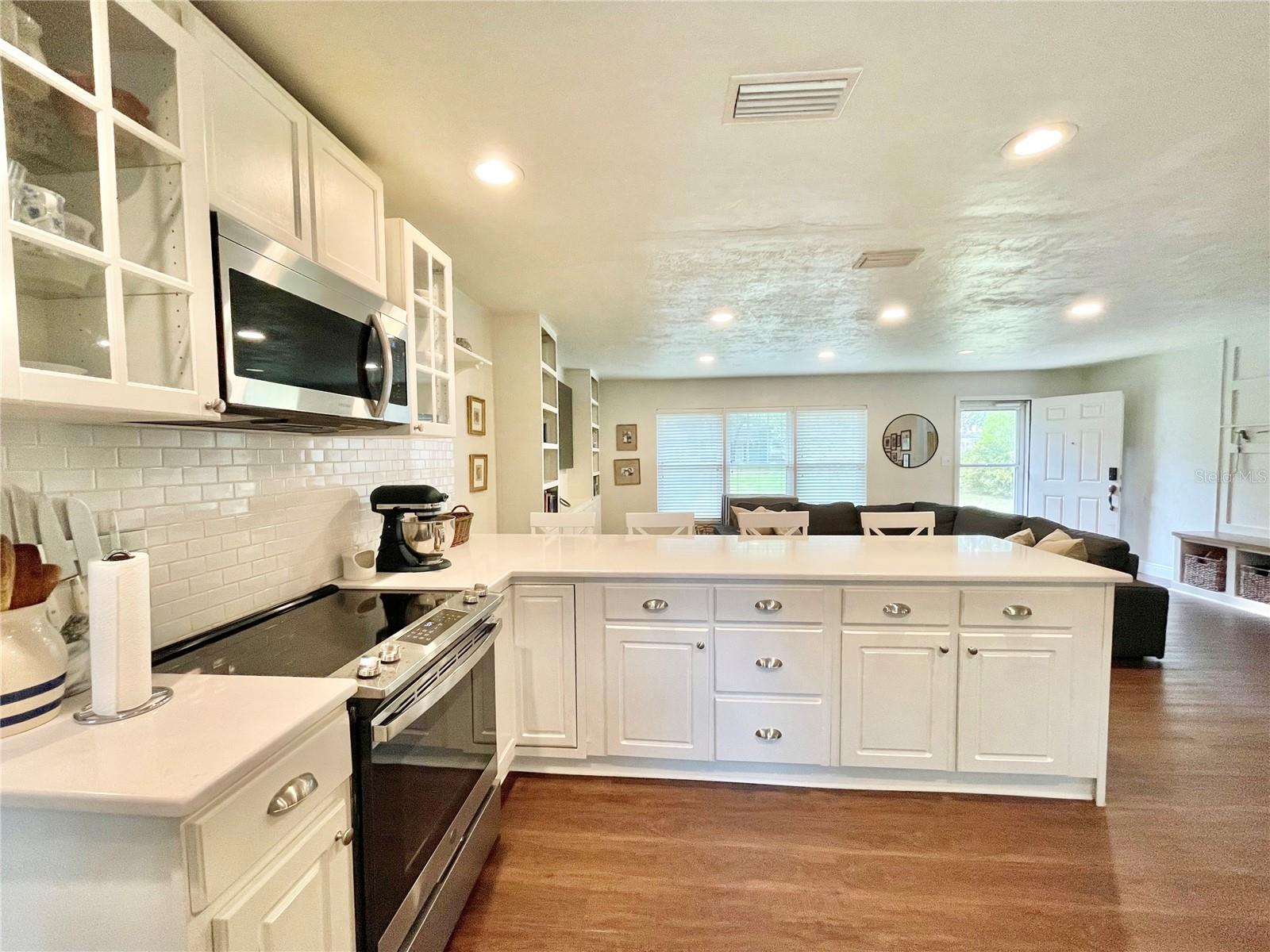 Image 6 of 45 For 405 123rd Street