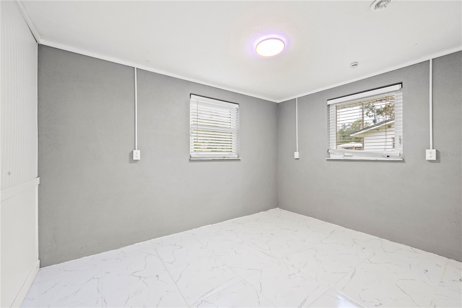 Image 10 of 100 For 7 55th Street