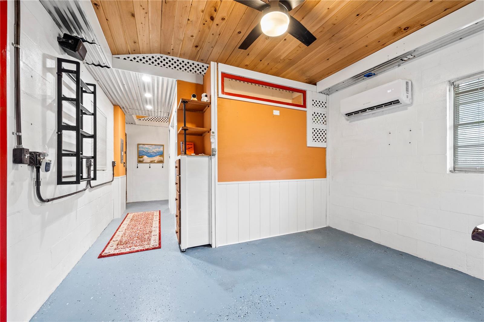 Image 23 of 100 For 7 55th Street