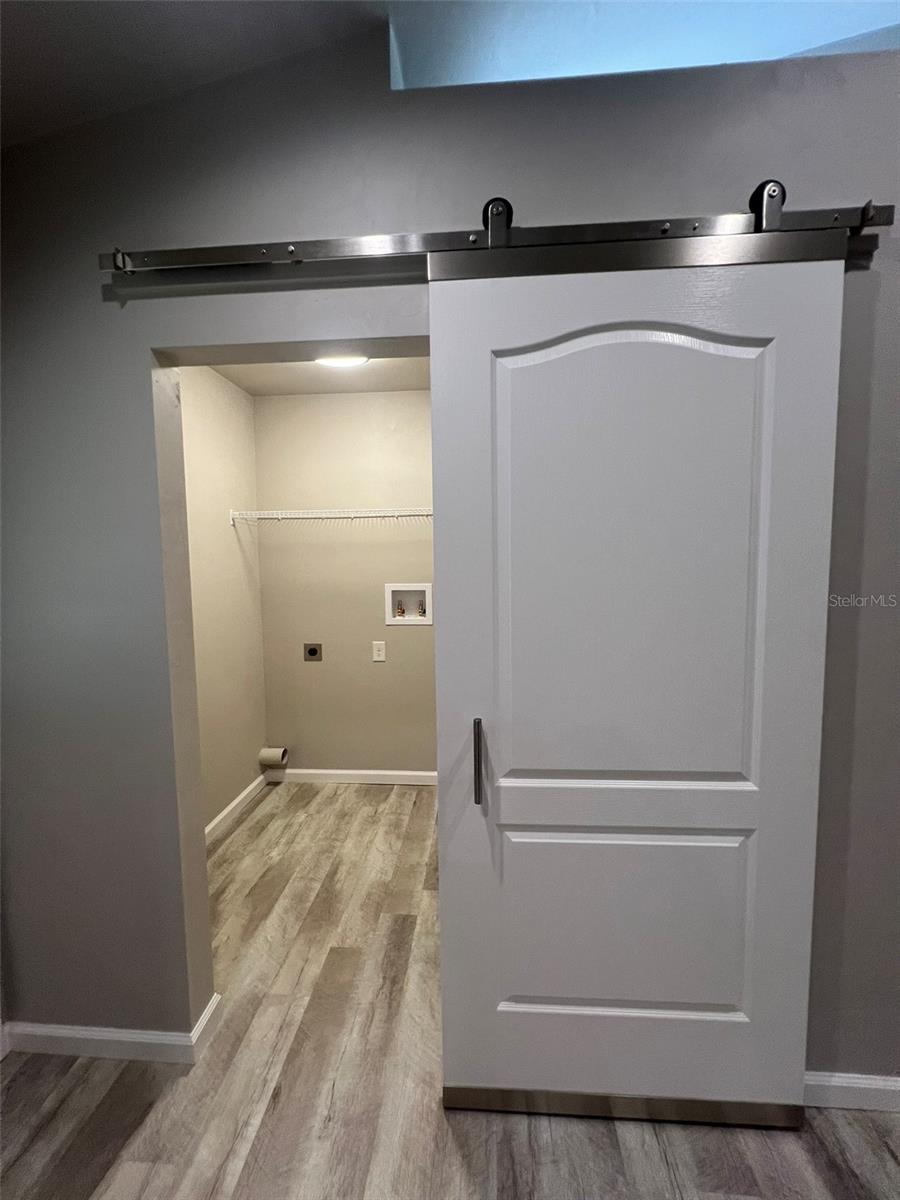 Image 10 of 19 For 22945 183rd Lane