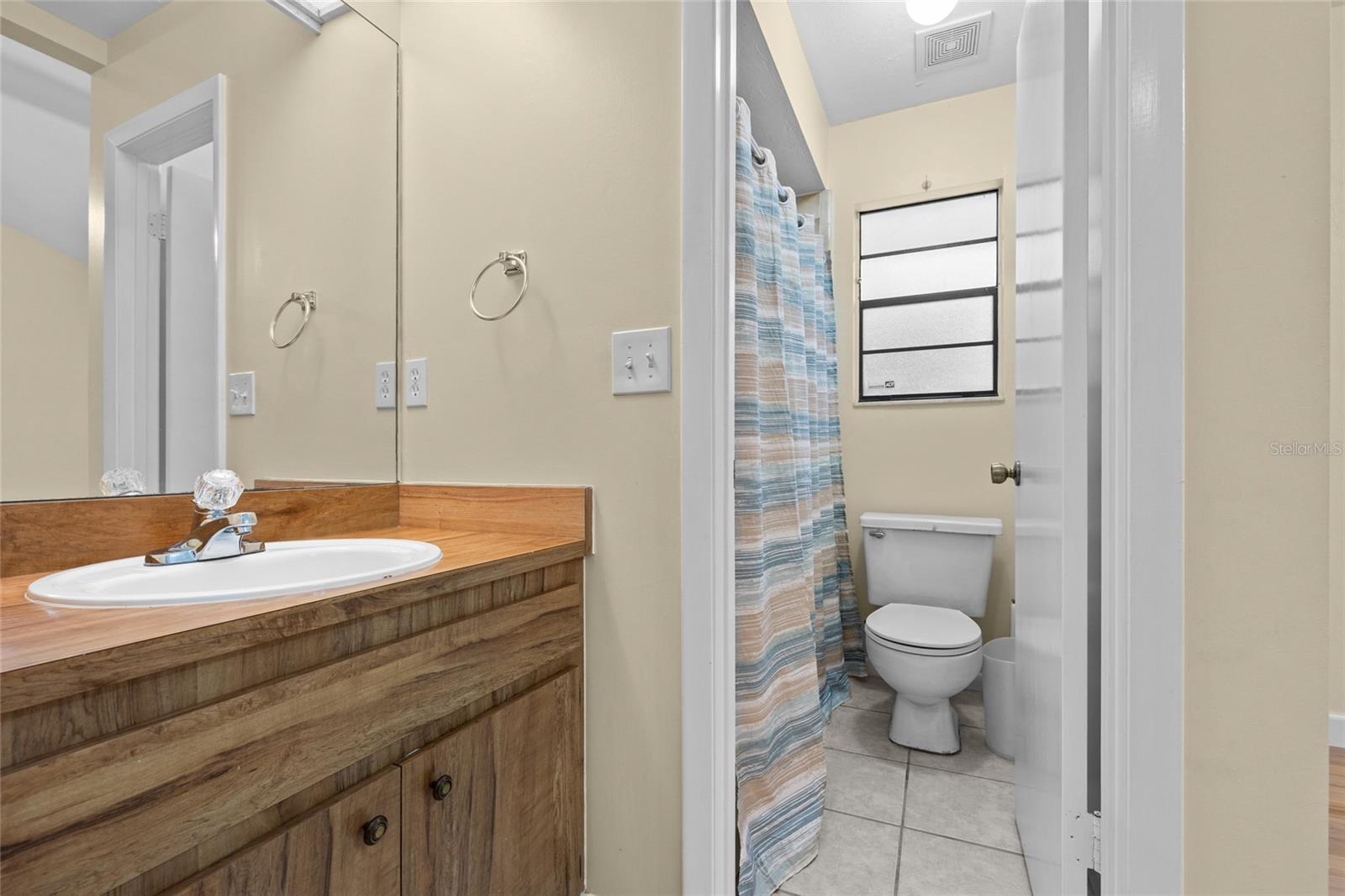 Image 16 of 25 For 5114 27th Terrace