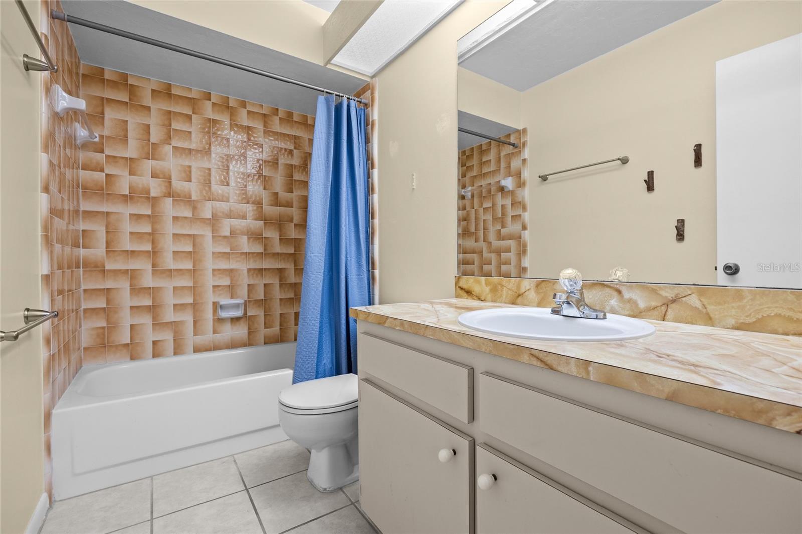 Image 21 of 25 For 5114 27th Terrace