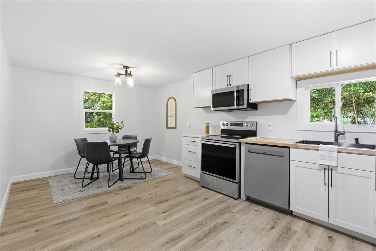 Image 7 of 17 For 23264 178th Place