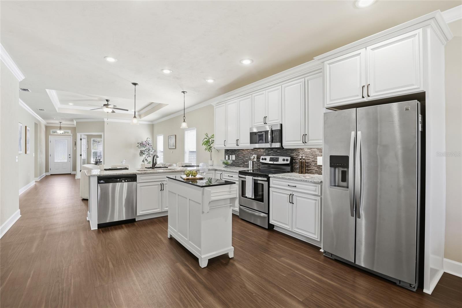 Image 12 of 31 For 7894 80th Drive