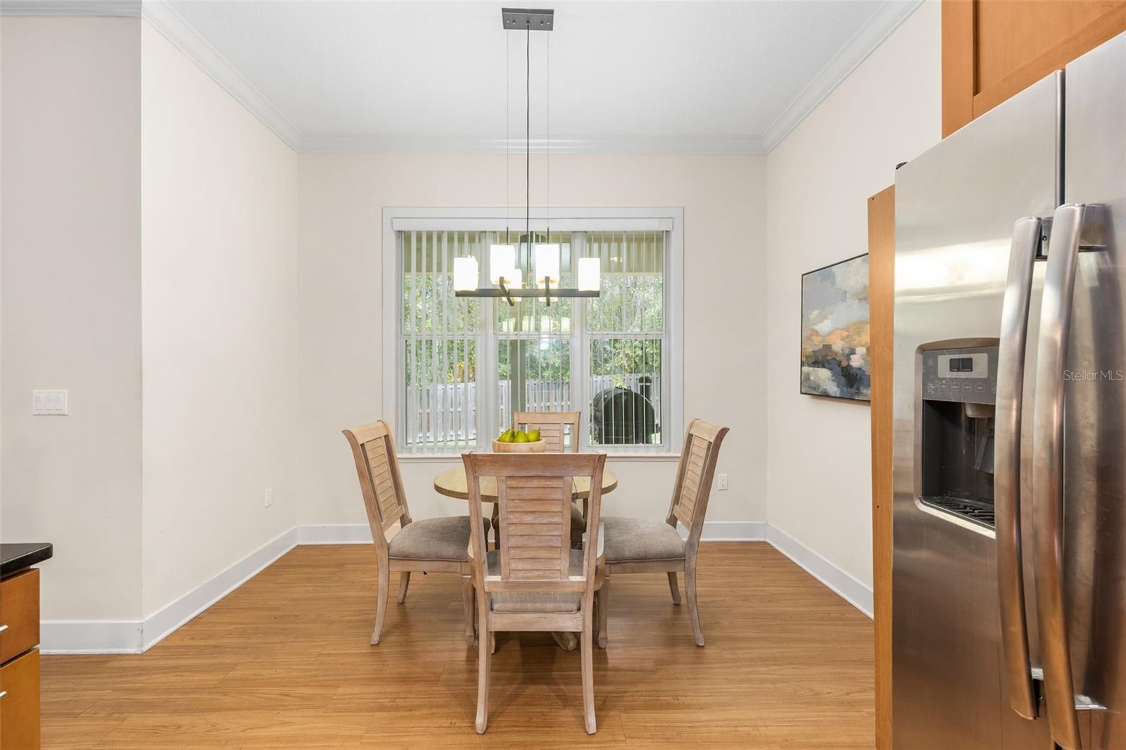 Listing photo id 11 for 11064 18th Road