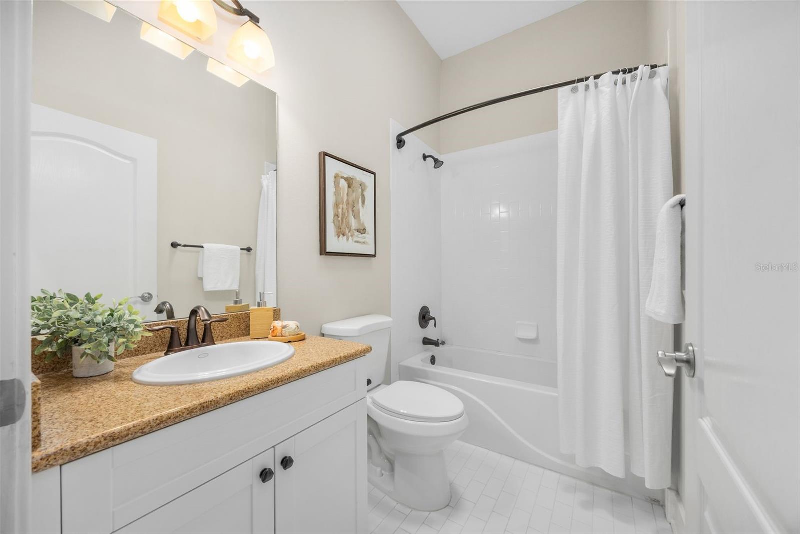 Listing photo id 20 for 11064 18th Road